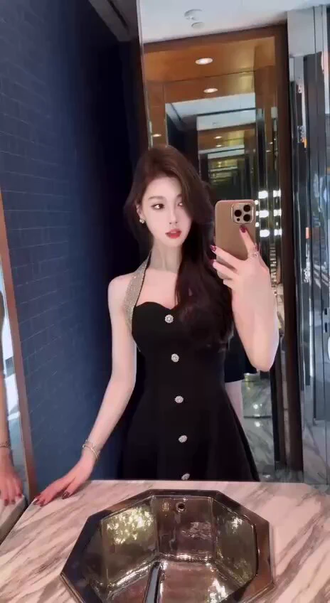 🌿Guangzhou🔝气质御姐广州新人  贵气御姐 短开几天无风尘气息，高级脸🎀净172cm   45kg  皮肤雪白，芊细身段，身材高挑性格温柔，开朗健谈，清纯气质约会流程请查看置顶推文Tg全国交流群☞https://t.co/6y3Zqu037G https://t.co/mL3eACterI