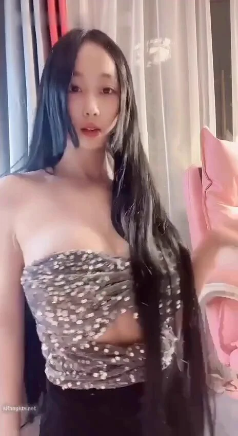 巨乳姬咩🍑咩 这个脸蛋配这对奶真想冲爆投稿💌：@SexytoBaby@SexytoLady@SexytoDoll@SexytoGirl https://t.co/UJ2R347MVc