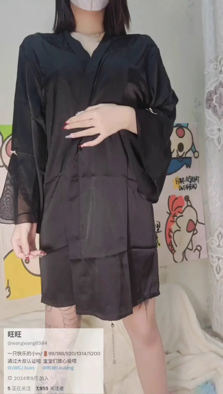 链子太长了，跟我想的不一样•ᴗ•💧@SexytoBaby@SexytoLady@SexytoDoll@SexytoGirl https://t.co/y4DTef8G3C