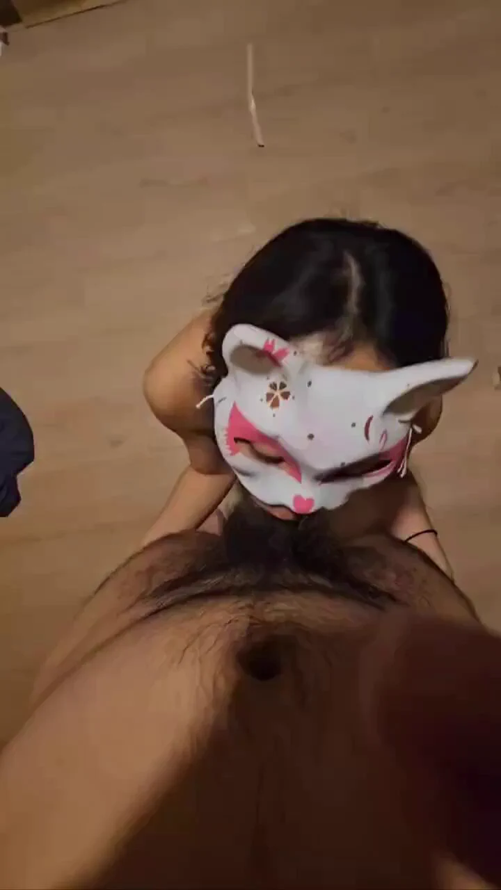 骚女带狐狸头罩，给你不一样的口爱感觉专注于露脸口交视频👉进主页群投稿💌：@SexytoBaby@SexytoLady@SexytoDoll@SexytoGirl https://t.co/ucxfZ6Mip7