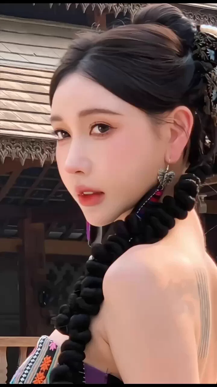 北京170E 硬5纯欲字母圈⭕圈外网红博主兼职(真实抖音20w粉丝)170真E➕ 👙00年🉑 欲🉑 纯 人美声甜外表:皮肤雪白   五官精致   🐝 腰🍑 臀气质:风格百变   洋气大牌    娇小可爱江南女子 温柔可人• 伴游or恋爱💓你的女友不二之选大号👉🏻白鹤🥇私人订制@bh8881bot https://t.co/ID8iXENFbX