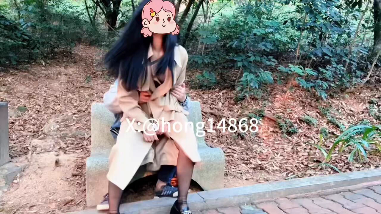 刚开始看呆住了，发现我在拍摄，直接一溜烟跑了😂。更多视频完整版入门🚪可看（详见主页简介）@ToBulma @ToBulaer @KawasawaSen @BulmaList https://t.co/tLKnEgj2Nh
