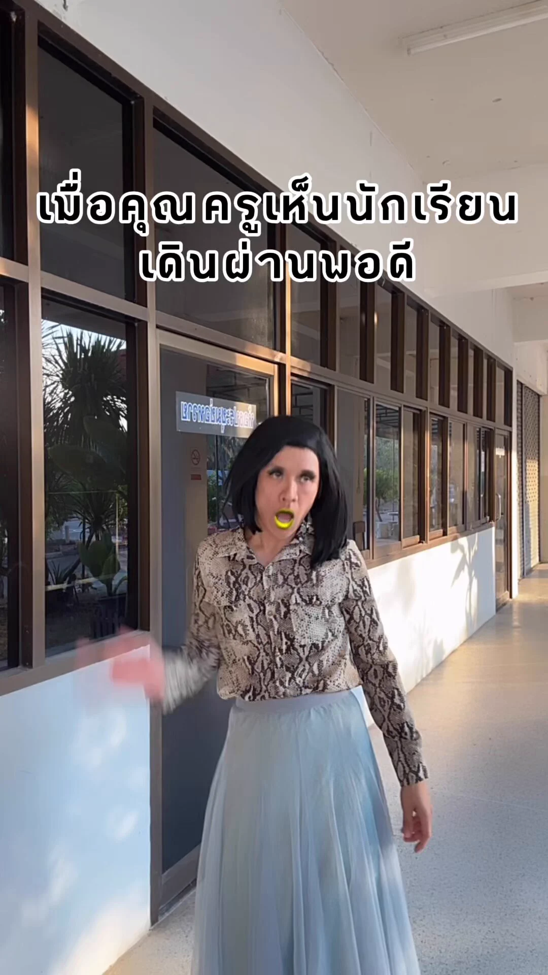 😎 จะมัวแต่เทียบราคาให้เปลืองเวลาทำมาหากินทำไม มาช้อปกับลาซาด้าดีกว่า เพราะ ลาซาด้าราคาดีกว่า…ไม่ต้องเทียบ 💨#ลาซาด้าราคาดีกว่าไม่ต้องเทียบ #ลาซาด้ากับราคาที่ดีกว่า #LazadaTH https://t.co/NzjrlslRZO