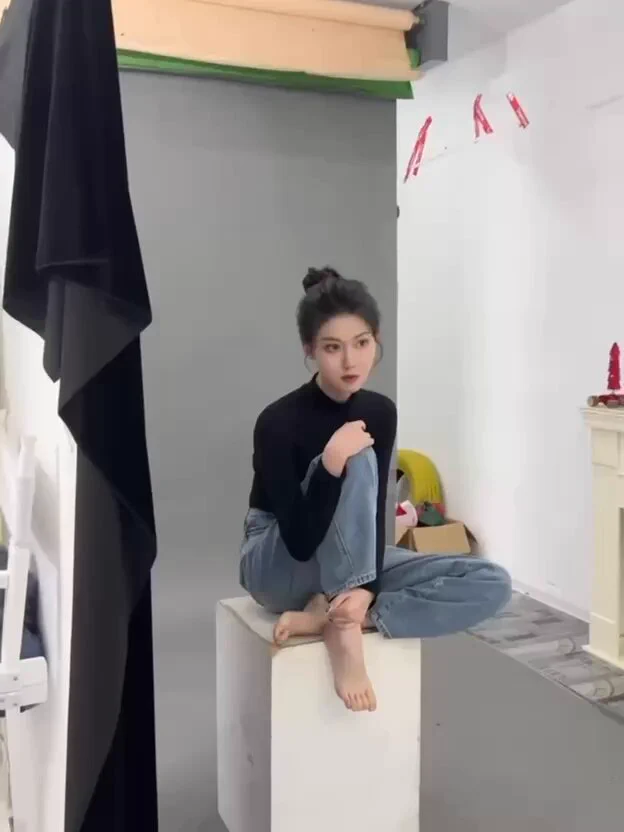 🌈沪🔝研究生在读 W纯欲天花板，外出只五星🏨目前只接预约净身高178cm 体重50kg播音主持专业 古筝十级有舞蹈基础（拉丁舞爵士舞）从未整容·第一次下海纯兼职现在是黑发 3万以上🉑验证假赔总Tg🛰️全国在线看图群交流群精彩反馈在内☞:https://t.co/tvSJ4CxCpo https://t.co/YCdfAscbZf
