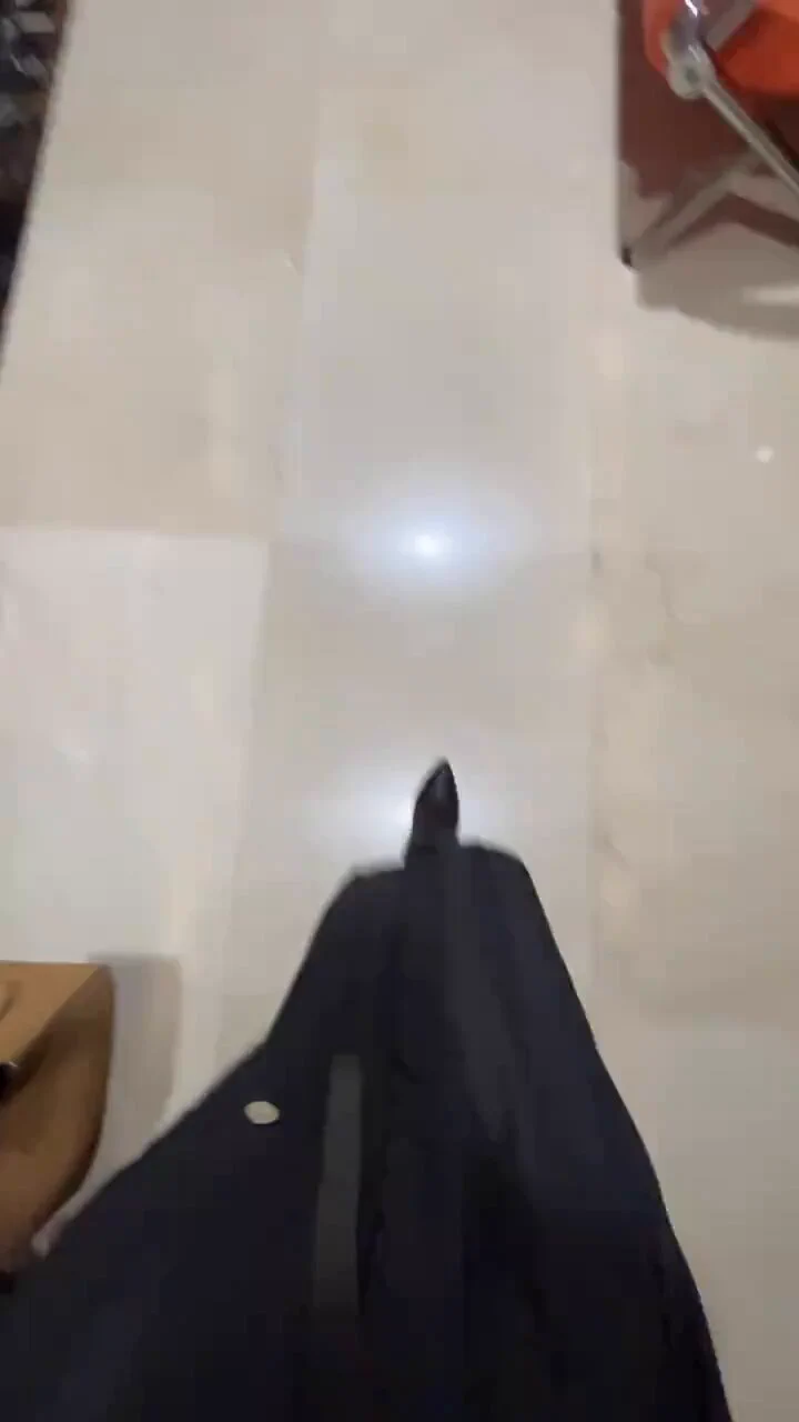 下班下班，吃饭，找乐子。在广州的还有多少人，品论区扣1+区，我看看今晚开不开盲盒。 https://t.co/g55qTHi60d
