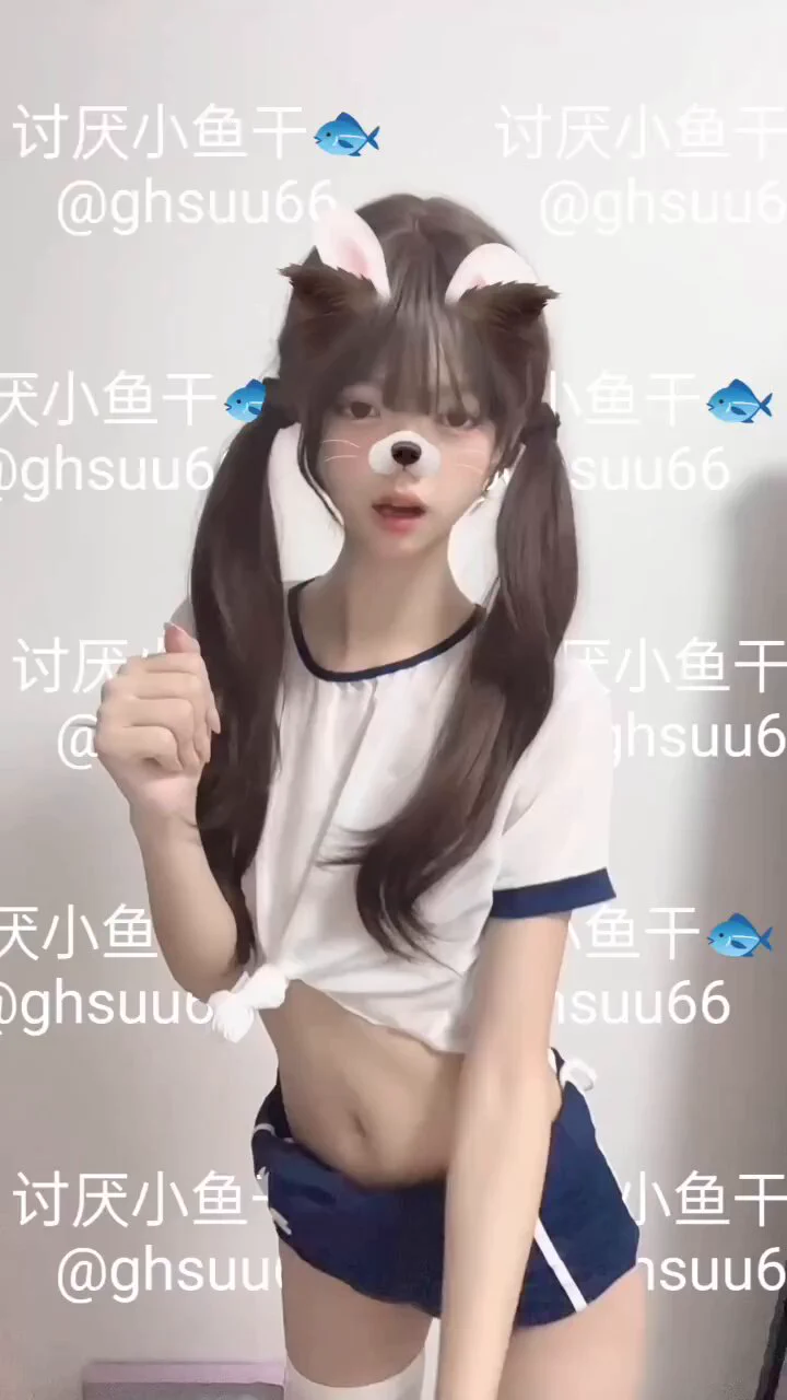 本人06小萝莉一枚，有约的嘛，我奶小小的，个子小小的，什么都是小小的 所以約我的要輕輕的插喔~@DaFoer_@Daguidiyi@Fojiangnice@Xiaoxiaofoer https://t.co/5DoCGjEtc1