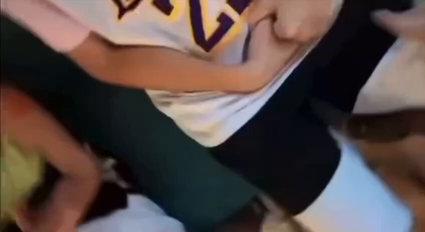 高三姐姐帮初中弟弟及同学破处 
姐姐一个个来不要急  看样子发育的还不错

更多精彩内容👉 @y0624ts
完整版地址👉  https://t.co/DHCLauZ7ZN
搜索：高三姐姐 https://t.co/DVQn2rvEZq