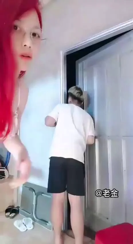 姐夫深夜和小姨子偷情 被她公公捉奸🥰🥰一边被千一边接老公电话 高清完整版已上传 观看链接在评论区 https://t.co/cPpPRmLT2J