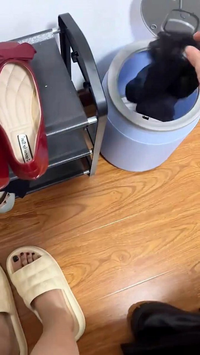 又臭又黏的丝，不要打我 https://t.co/WgbynKcXjR