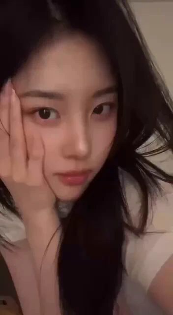 竹心推荐💕-期待同城有缘的你❤️坐标-#武汉 ❤️全国中大圈都有人2-4k❤️*清冷气质高挑类型，S型身材*🦋176D•真实03年.🦋高情商气质女神 言谈举止有风度QQ点击⬆️头像看主页联系客服⬇️@zhuxin_8tg美女看照群：https://t.co/aybGTayuBg电报入会客服：https://t.co/6GDfO3L5My https://t.co/J81MAeFRUl