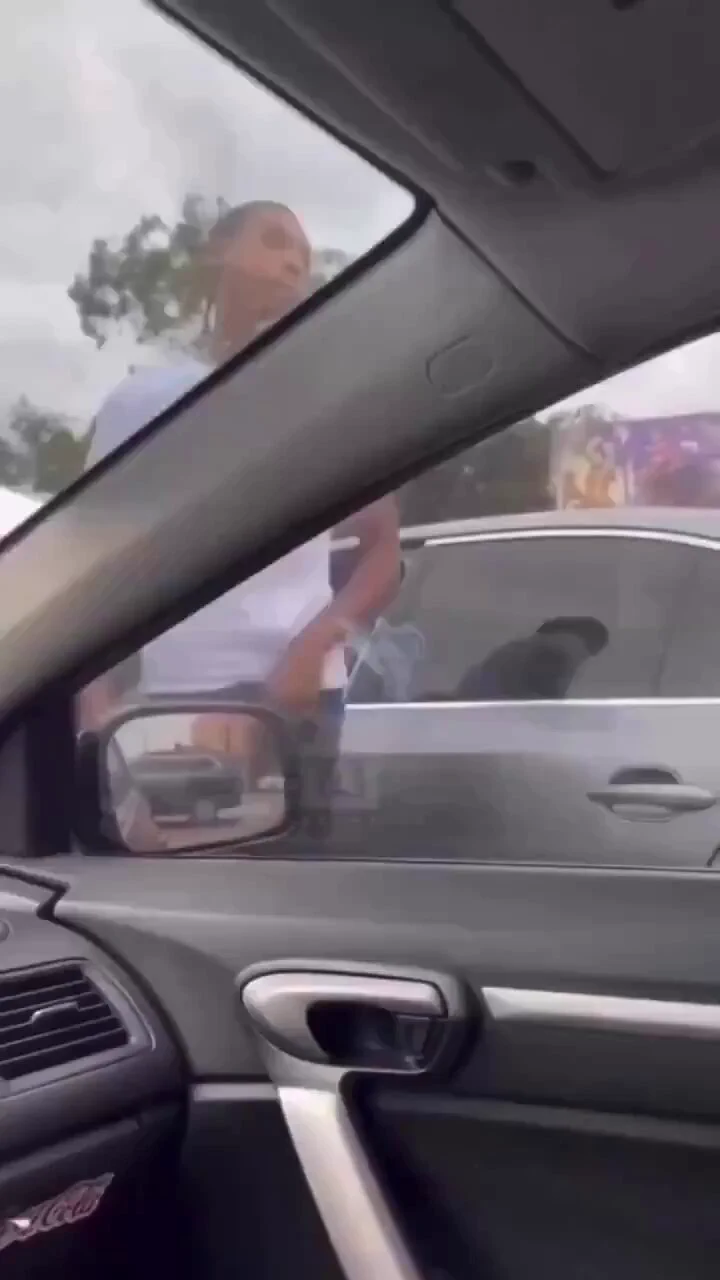 What are you doing next if this happened to you? https://t.co/v2anXhE4tx