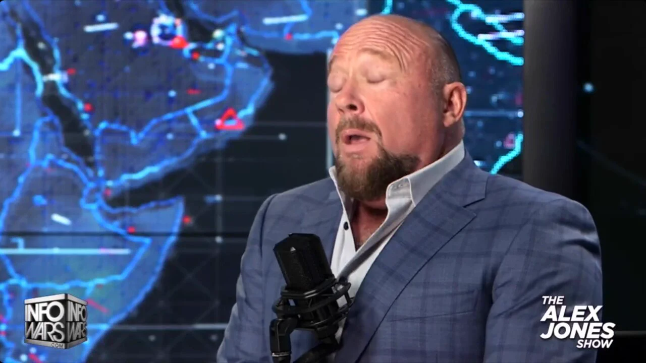 🚨GLOBALIST PANIC: Trump's Task Force Is About To Expose The Biggest Election Scam In History- Watch Alex Jones Break Down The Latest NOW!Watch/Share This Historic Transmissionhttps://t.co/mgKlD6gKl8 https://t.co/nmIhYi34TY