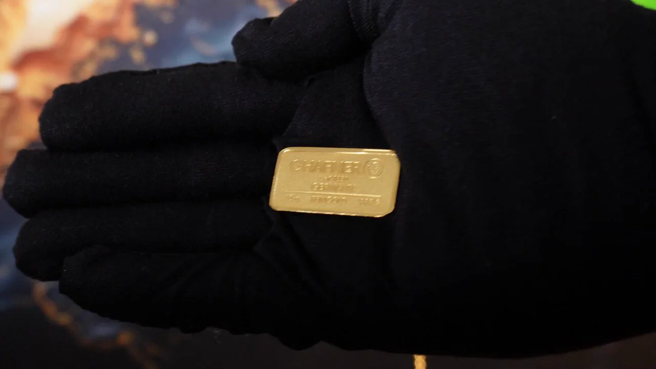 Mon 1er lingotin de 10g 😍 #gold #or Disponible sur :➡︎ https://t.co/LXFAzwvtL0➡︎ https://t.co/eeUMUJSbLBTous mes liens 👉 https://t.co/2L9MS9jkoJ https://t.co/soXiuM8SMn