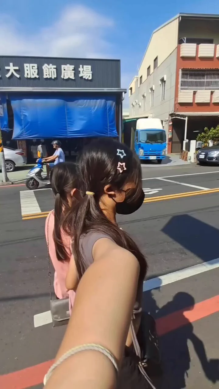 剛剛跟閨蜜錄了自慰影片 今晚開放免費領取 留言 #我想要截止到明天早上9:00#已成年別在亂說沒成年 https://t.co/cDNqsqTxUz