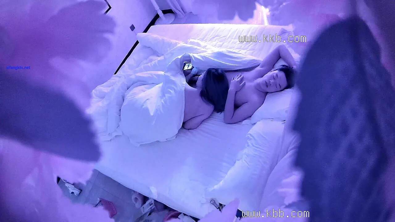 针孔摄像头酒店偷拍下午出门半夜归的极品_长相甜美身材极好，主动口交，骑上去致男的射，很风骚反差！完整版47分钟 进主页置顶电报群查看 https://t.co/e4i2XoNhYe