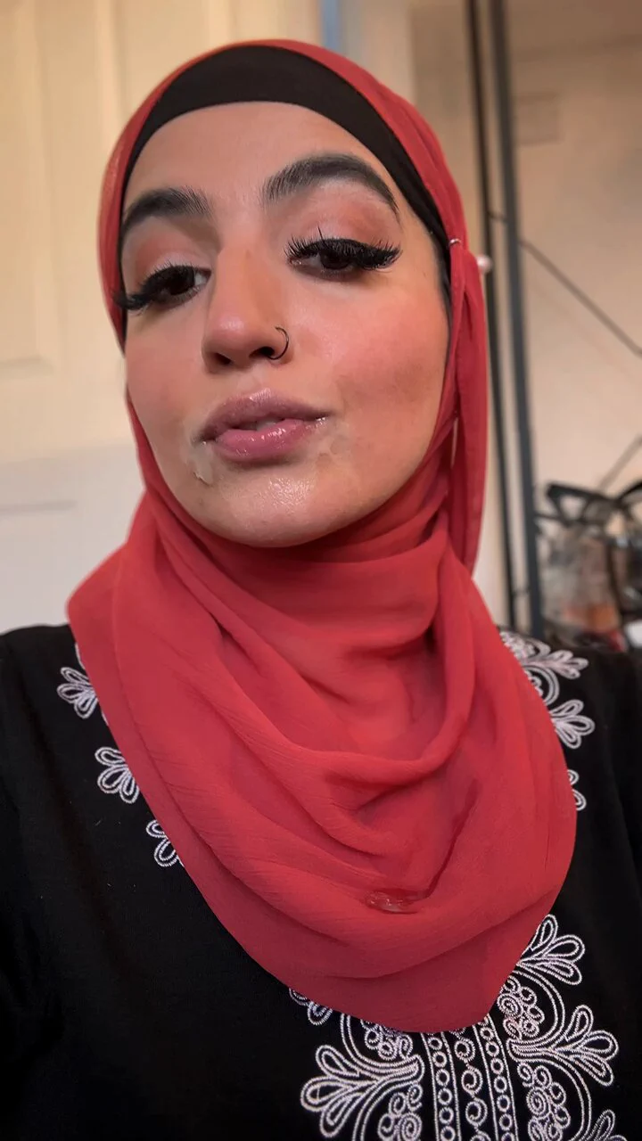 I'm such a horny muslim cumslut, would you agree? @DirtySpringbok https://t.co/ZNH2tru99O