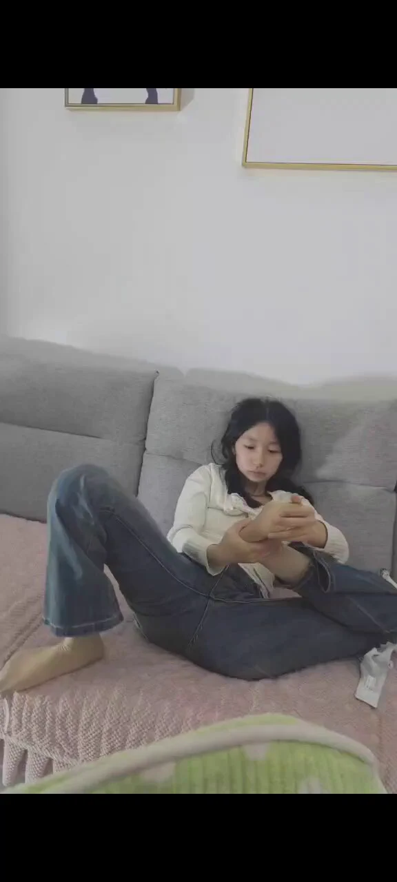 要不要一起来舔妹妹的脚呀哥哥@MaecMax｜@QnewHome@DaecMax ｜@SnewHome@GaecMax ｜@GnewHome@WaecMax｜@DnewHome https://t.co/rNVrj2r8Ns