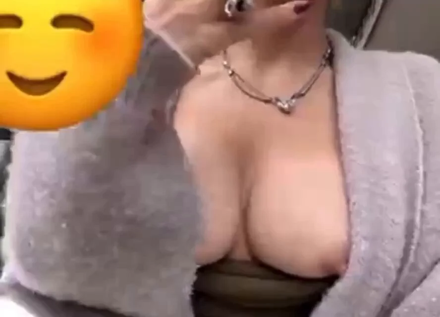 我的世界很小，我的胸怀很大。衣服也无法隐藏它的宽广。那是我的温柔乡，甜蜜温柔，光滑细腻，那是无数男人的梦寐以求的地方。而我只为你开放。心动不如行动，私信我，来温柔乡，任你探索。 https://t.co/32qtNzC9K0