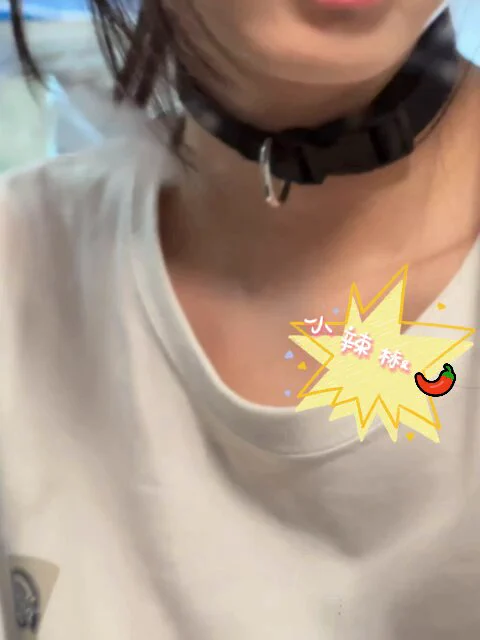 室友問我為什麼要戴項圈當然是要出們當小母狗呀😈所以可以當大叔的小狗狗嘛👉👈😳#色色大學生 https://t.co/QDNOFYeWGh