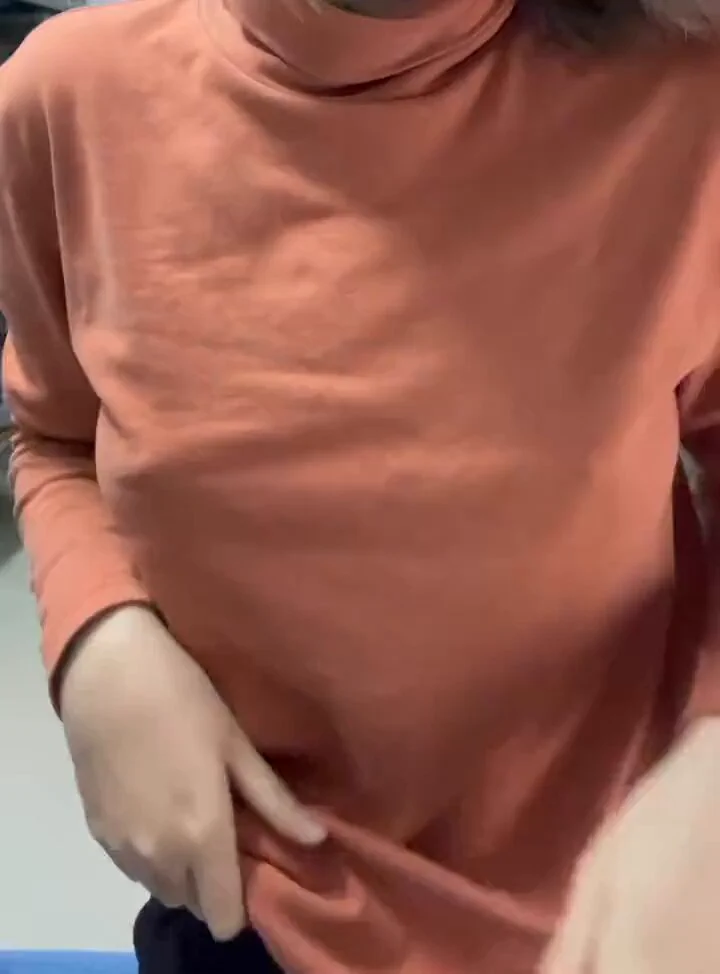 在家乖乖女，在我这你只是小母狗！小母狗就是要狠狠的玩弄她！投稿：@wqganenshi_ @tbzt2024 @007share https://t.co/PqAlBc9HKt