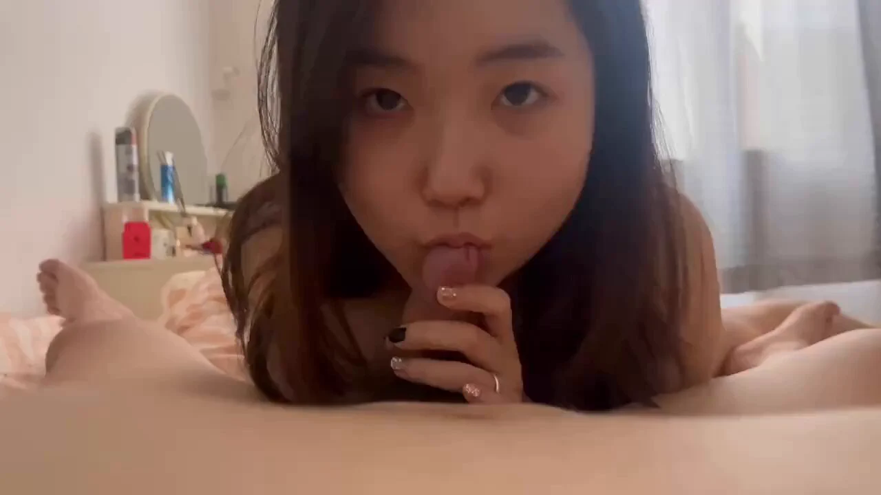 有点婴儿肥的可爱小女友温柔口交精彩片段完整版已放主页 https://t.co/IUDFANfZi9
