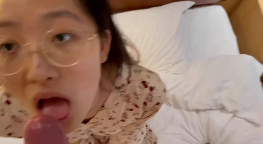 最反差女 骚眼睛妹，露脸口交专注于露脸口交视频👉进主页群投稿💌：@SexytoBaby @SexytoLady @SexytoGirl @SexytoDoll https://t.co/ZvyUfiWdQ9