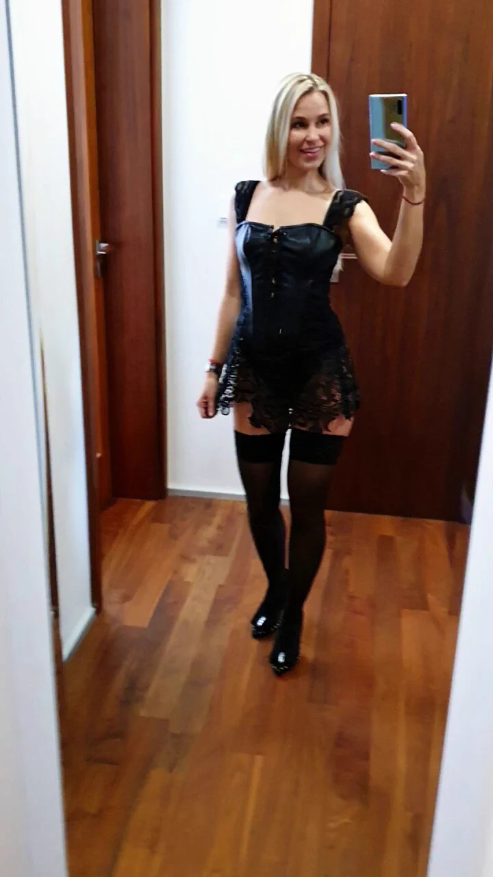 Hi Dear 💋

‼️Let's Make a custom video just for you‼️

20% Sale 🔥https://t.co/GqaF5hc765🔥 Sale 20%

💋 Waiting on you 💋 https://t.co/AO4wJtAnzt