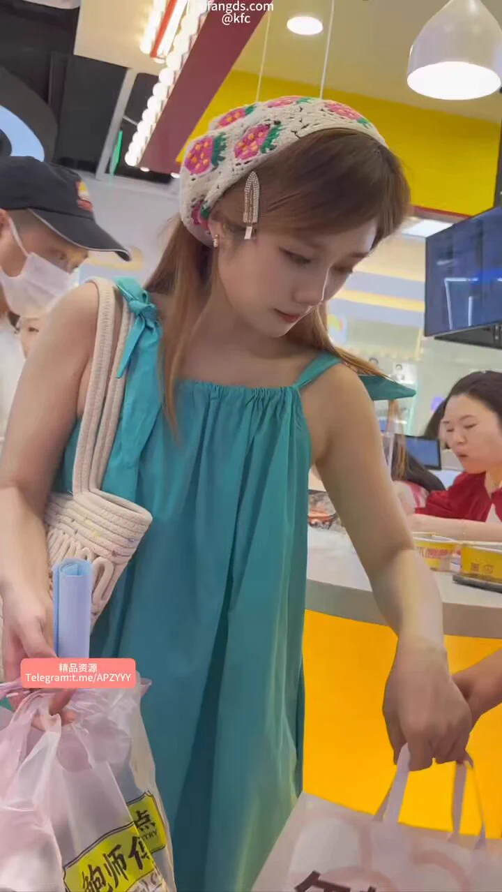 ✨年度精品..美女翘屁股狂露奶头骚内..前所未有CD👉: https://t.co/NExL78xNMo https://t.co/7AWp2HpUeq