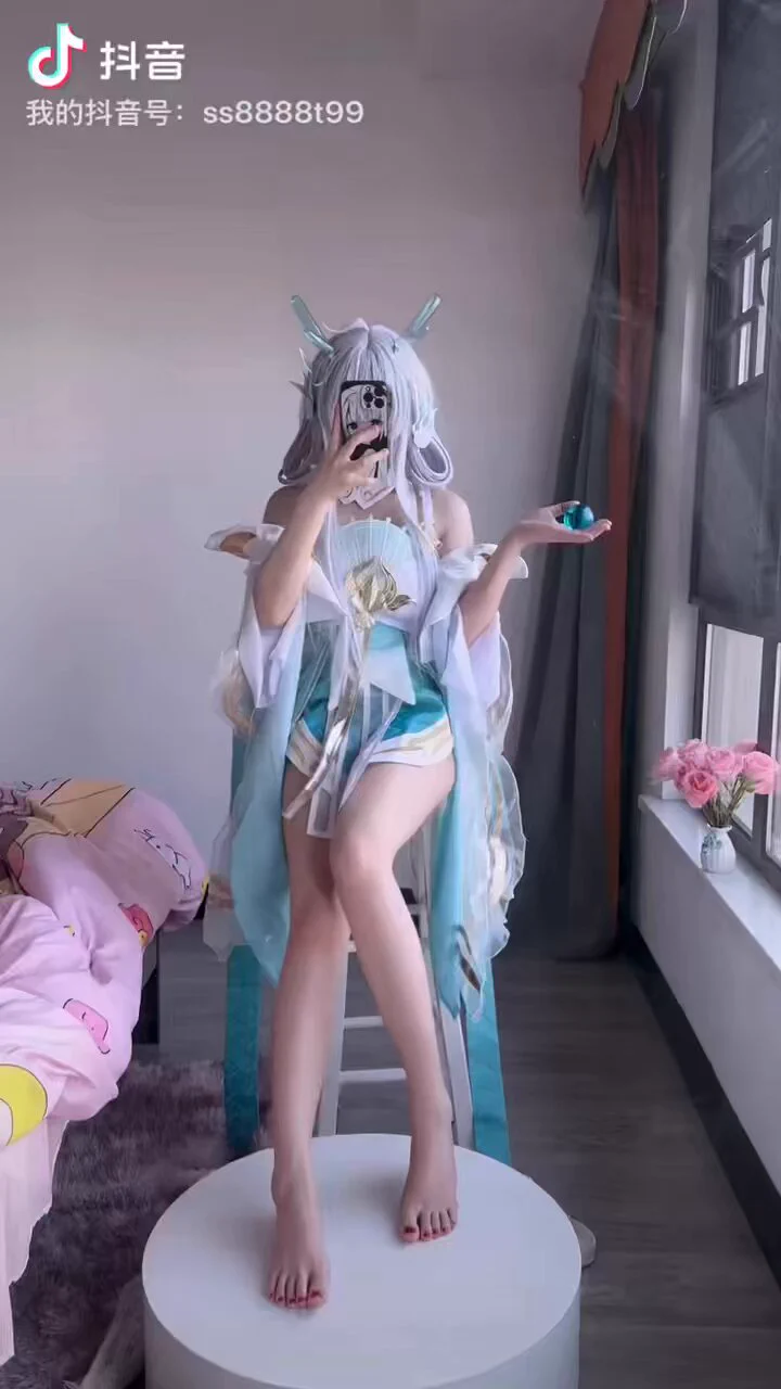 再也不当舔狗了 有的人的心就像积极 越舔越硬 https://t.co/3E4MVNix4s