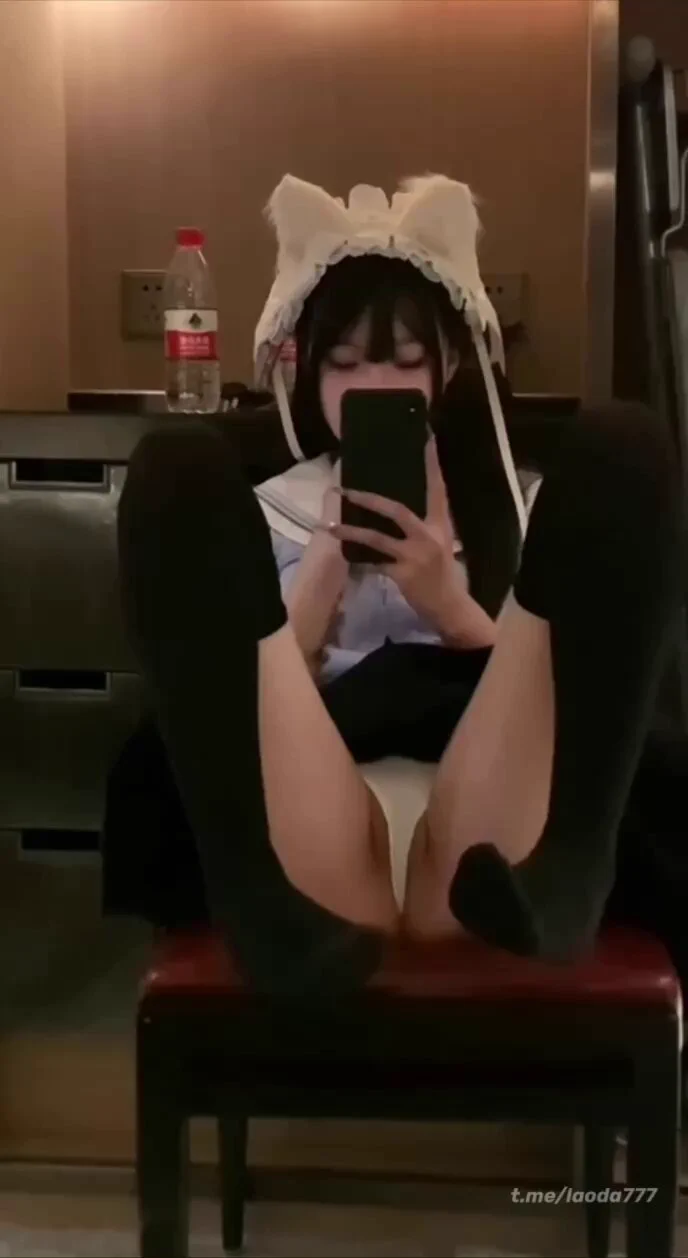 #烟火 好粉的高颜值少女 草莓味斐济杯代言人完整版已更新评论区 https://t.co/VaLhqpVwVy