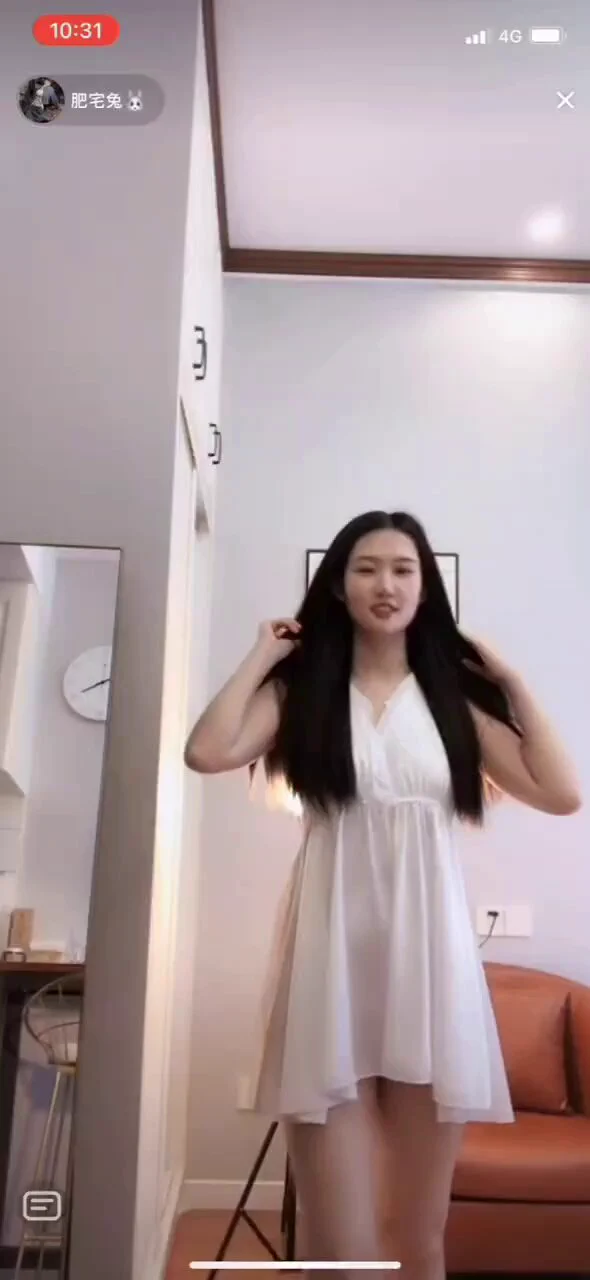 没穿内裤😍 https://t.co/ADv5t5QhZf