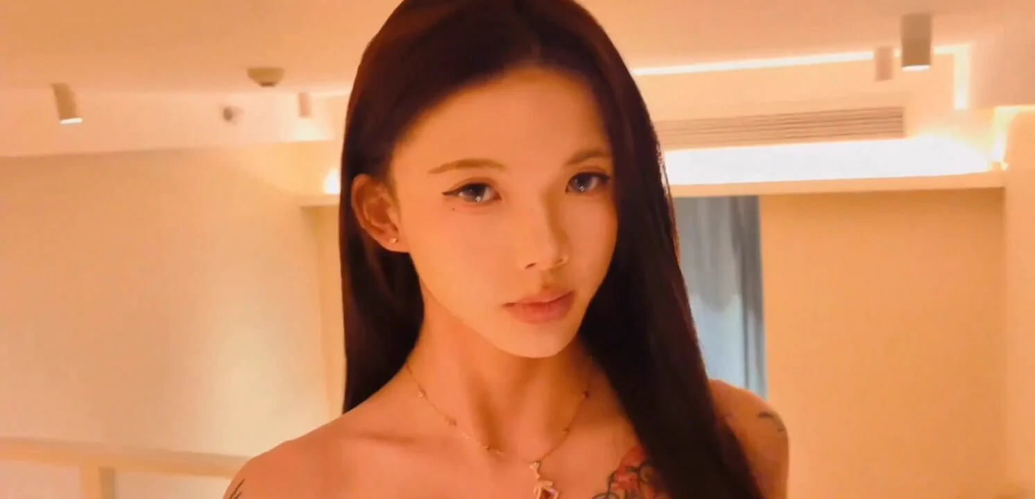 这次给大家准备了惊喜💕今日加电报进无门槛可以看所有完整版视频，另外可以线上1v1互动当然，想约线下的也可以~😘20以下勿扰🌸🌸🌸加我三步骤：年龄➕坐标👉电报：https://t.co/oy7wzSxdMn https://t.co/7MyfzYYUy6