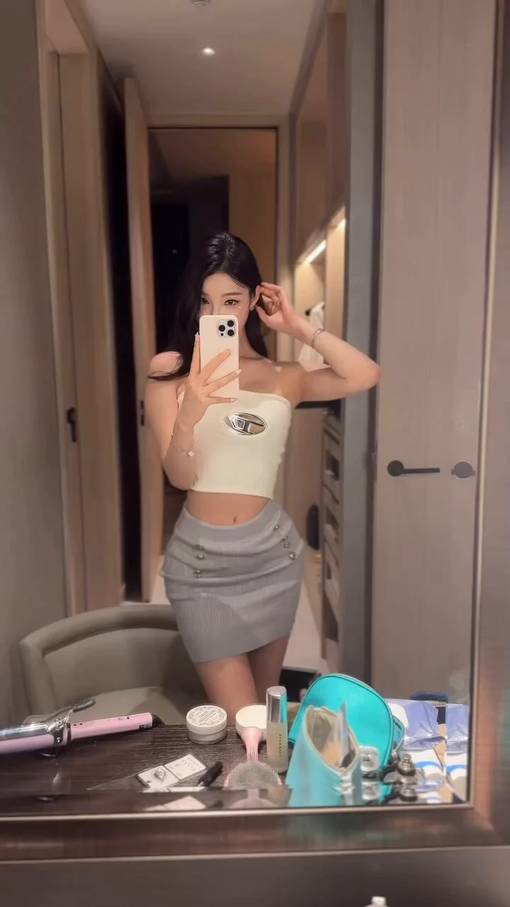 黑狗的性欲真的是强的不像话女神帮他们处理一下也是情理之中的对吧？♠️#婊子 #黑人 #黑爹 #BBC #媚黑女 #媚外 #荡妇 #母狗 #留学生 #QOS #媚黑 #媚黑女王 https://t.co/YfDocyfR3V
