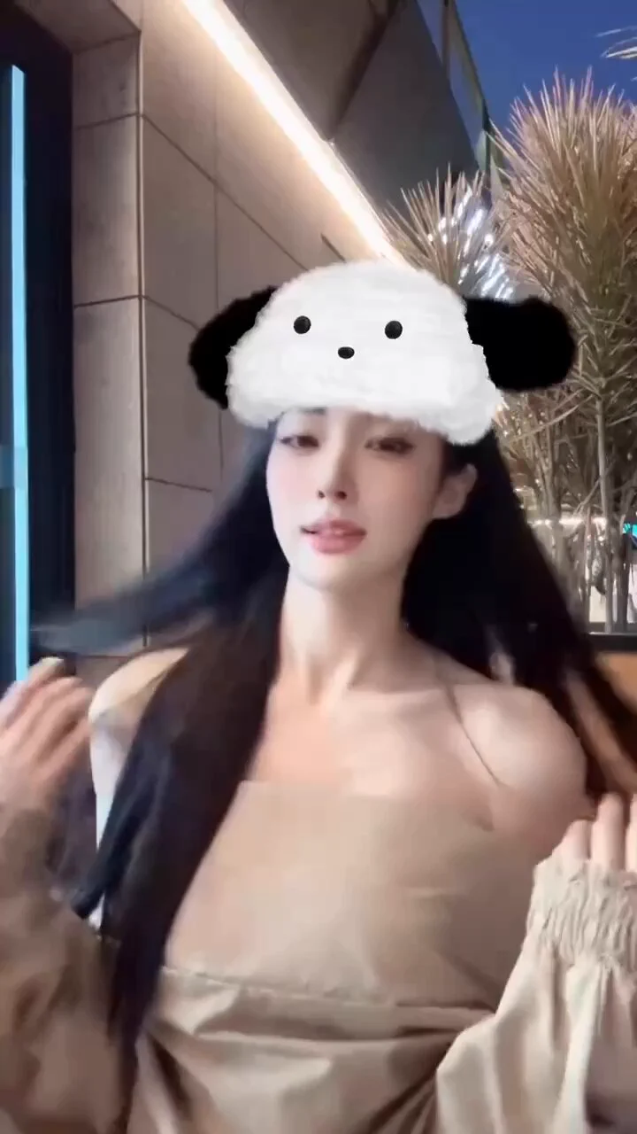 依旧是靠谱鸭鸭为你推荐#上海 02年 175 E圈外兼职 全身雪白南方人甜美性格温柔有马甲线 蜜桃臀 假赔（兼职开 提前预约 只接素质k）🥰一切精彩内容皆在tg群内更新Q：2752731305这边私信联系也可以全新tg群：https://t.co/0yvoxdk6kz https://t.co/GpJy4kGnRF