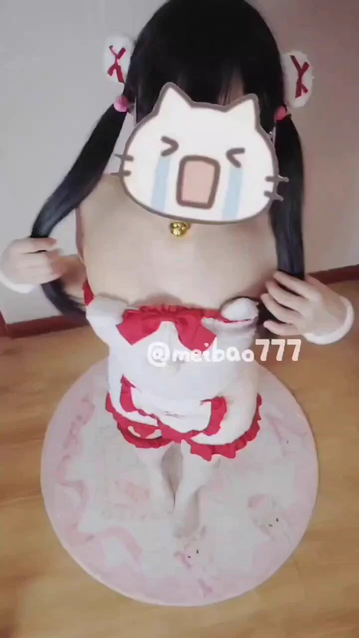 妹宝给哥哥跳小猫舞o&gt;_&lt;o
@Xiaoxiaofoer 
@ToukaYuan 
@MitsumeDoji https://t.co/b5JTTiexvI