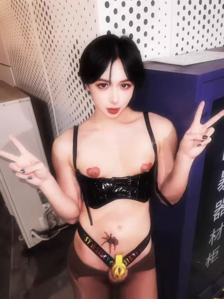 回馈广大粉丝对我的支持！凡是今天进福利群的将不收取任何费用🌹，24h免费对我的粉丝们限时无门槛國进入，🏧观看所有高清视频和私人写真！进群通道戳 👉 ✈️ https://t.co/HuSISDK09Q认准暗号 ：李推特限流一律不回！需要的进群自取资源 https://t.co/38wFvhx817