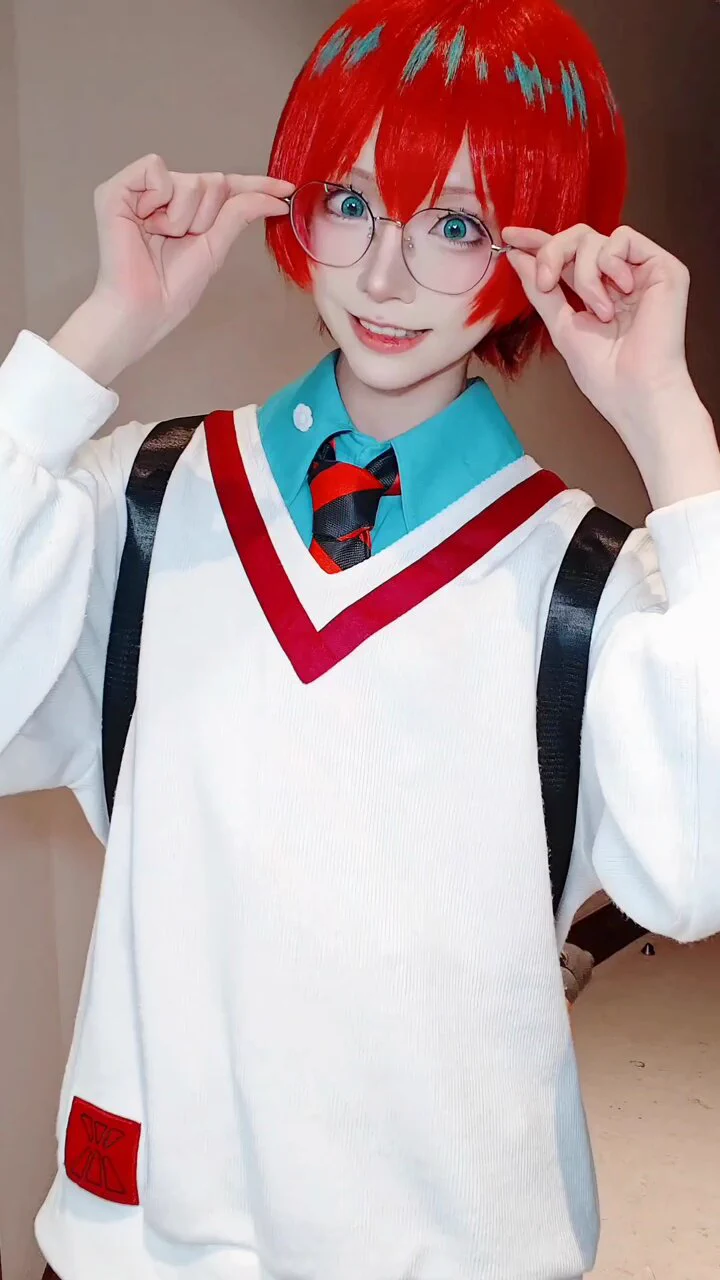 眼鏡をかけた小さなトマト🍅🤓#ジークアクス  #GQuuuuuuX#天手让叶 https://t.co/Nzoonooy5c