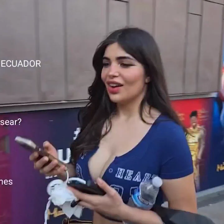 Alina Rose getting catcalled on stream 💀🤣 https://t.co/qHEdc6v3BN