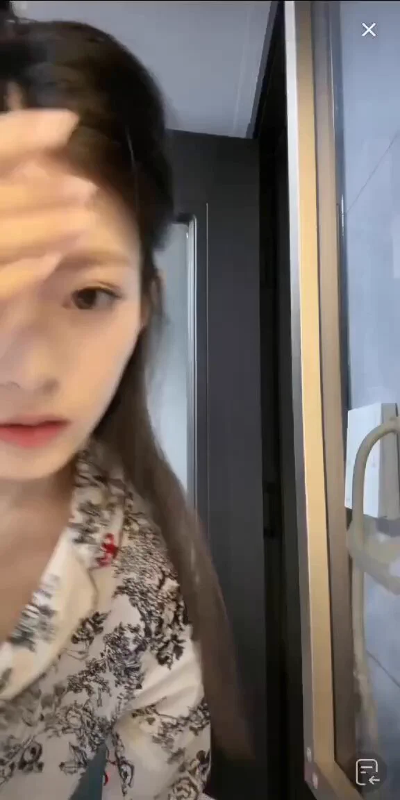 主播男朋友得这样👌🏻抓奶 https://t.co/jnsxyr5Vij