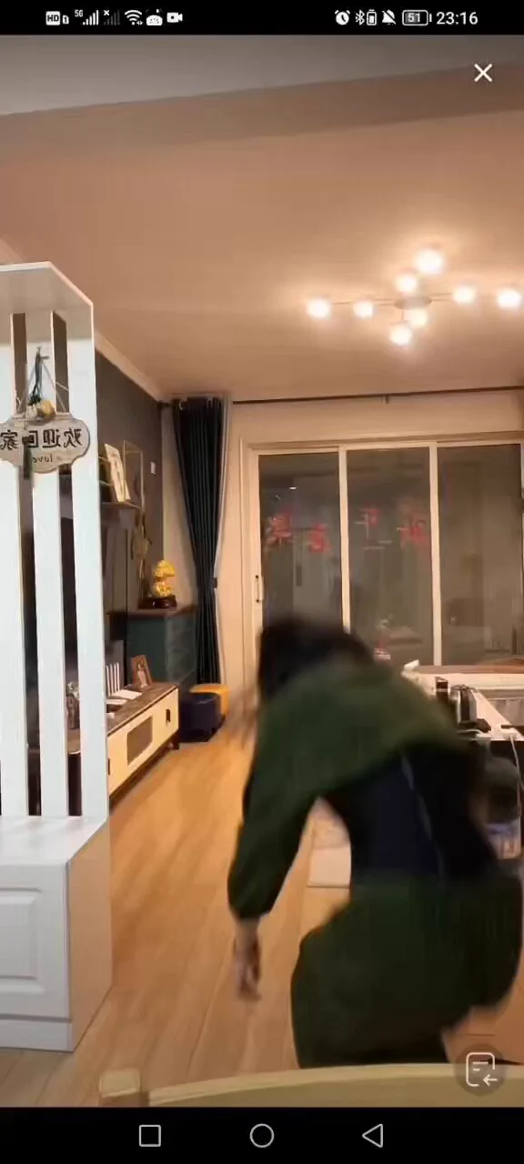 故意的绝对的故意的！ https://t.co/BisOe7NIDW