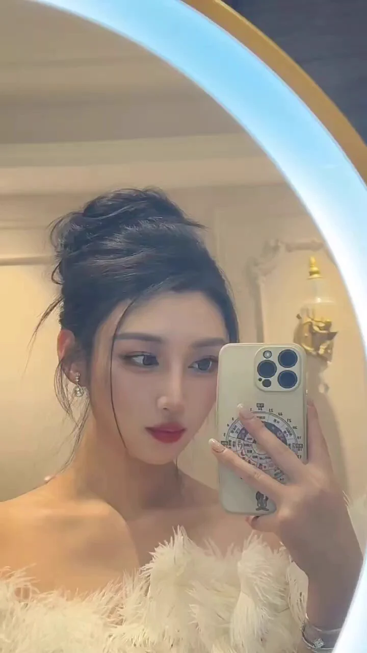 北京 加朵儿➕w安安🖤 179cm  🖤  36E挺拔E熊  真实不是做的 🖤马甲线选手 🖤南京人 笔直大长腿  🖤瘦高胸大类型喜小巧勿扰 🖤气质无整自然脸 高素质 少见的南方高妹大号👉🏻白鹤🥇私人订制@bh8881bot https://t.co/JnvEnrnyYU