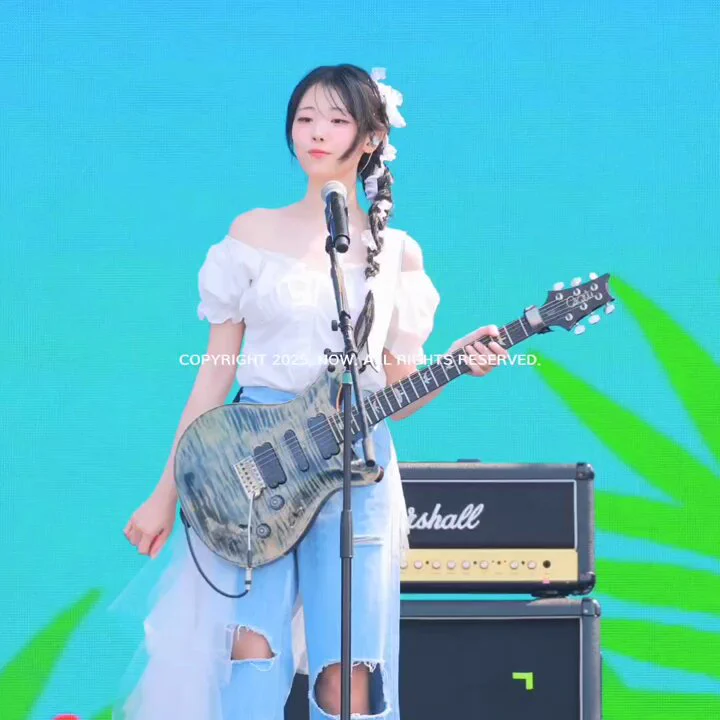 250601 히나 'SODA' 직캠 pre소다냥이 💙@hapycb#qwer #히나 #hina #냥뇽녕냥 https://t.co/3WknsgWoIi