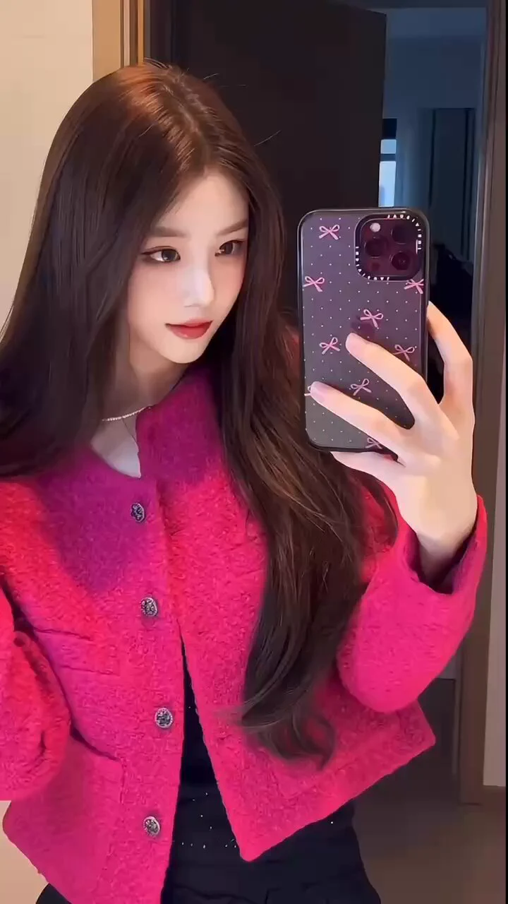 #上海     ·身高/ 170cm    ·年龄/ 03年    ·胸围/  D #真胸刚下水 待客如初恋 配合度高 忤 全身天然无整 蜜桃臀 三点粉 只接素质k🛰️：niuniucos05🐧：97585594看照门槛🚪100（永久有效）备注zfb口令🧧添加➕✈️：https://t.co/qSLRVay96O https://t.co/EaPJHOGlTN