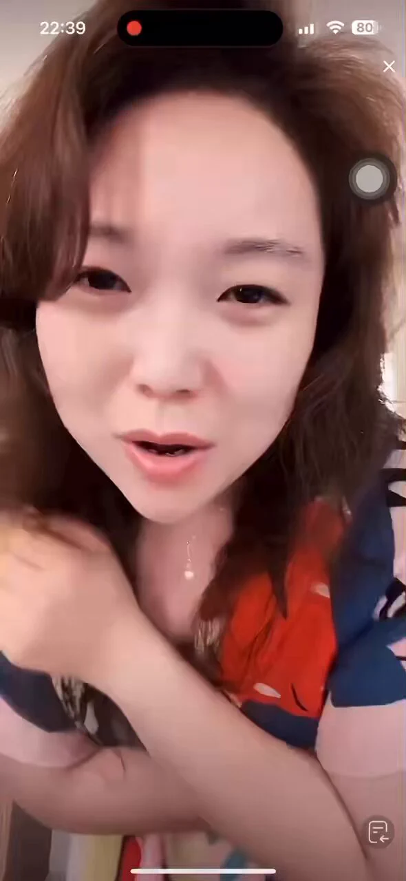 这个牛逼啊 最后给整封了 https://t.co/nTejUTNQDU