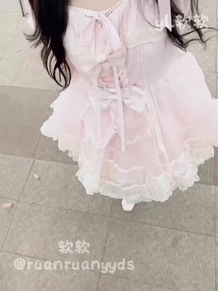 心愿是做永远开心会赚钱的漂亮小女孩 https://t.co/8BxrSGVpKY