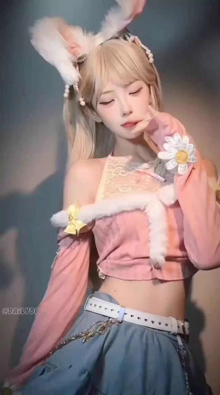 宝贝看过了我照片能给我个一键三连吗 https://t.co/Ad1GhL3qtd