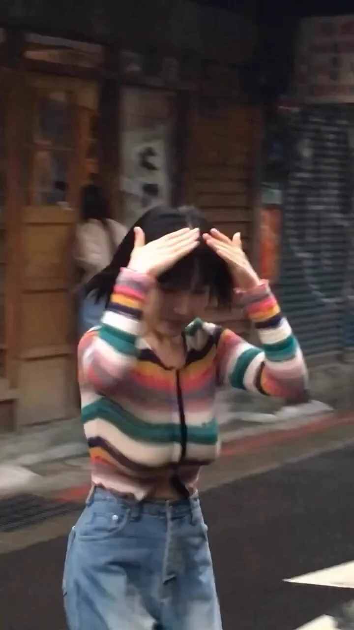 この動画、なぜか男性だけがなんの動画か分からないらしい。 https://t.co/tIaML47CJ0