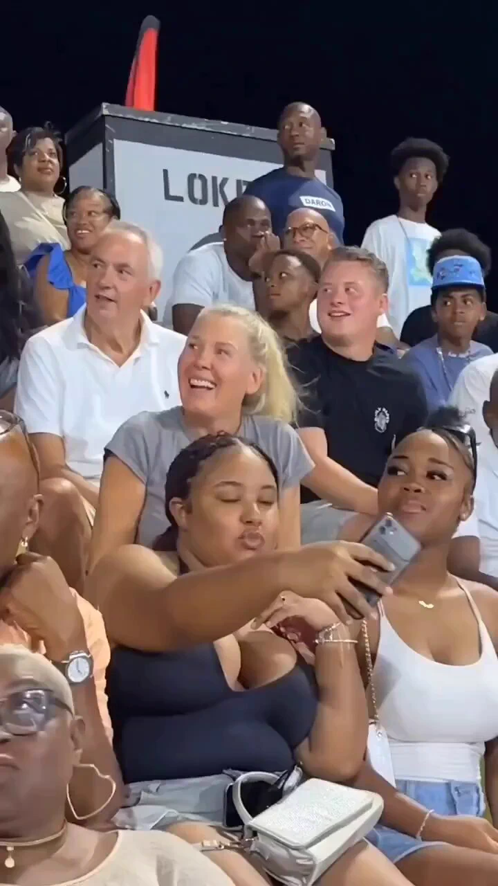 Did you guys see what I saw? https://t.co/0LsIfulivw