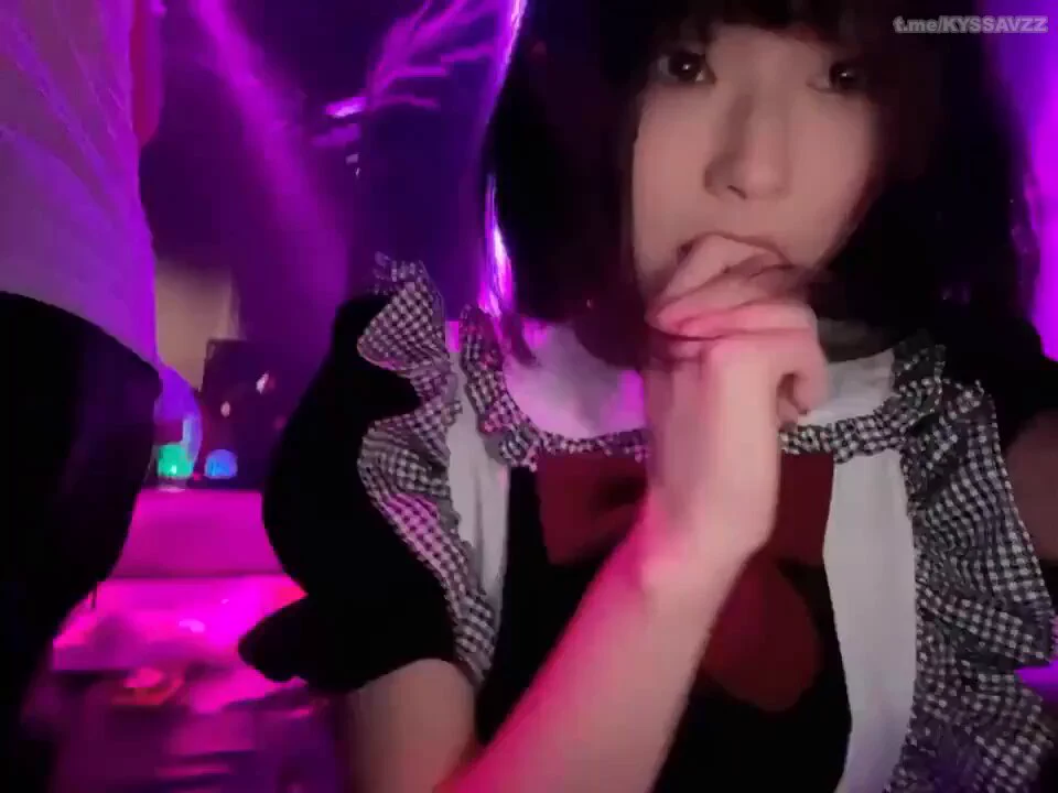爱自己是一个人浪漫一生的开端#贫乳 #反差女 #短发 https://t.co/jPL5DaOkNs