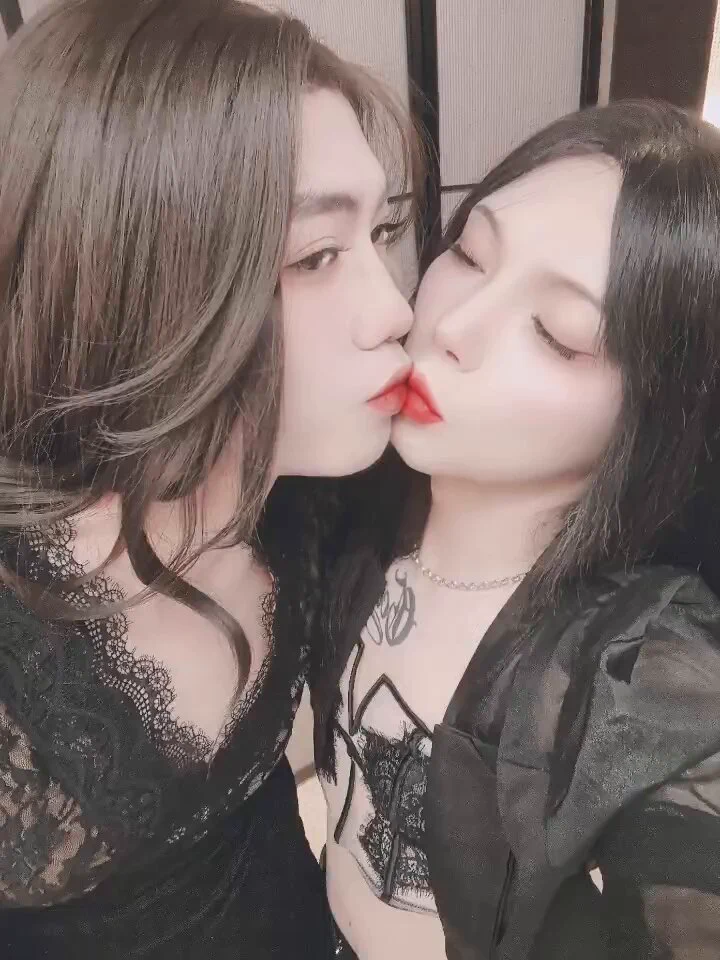 小母狗就是用来🌿的🔥#无锡cd #南京cd #上海cd #杭州cd #宜兴cd #sm #调教 #cds https://t.co/hzZo0UMFZT